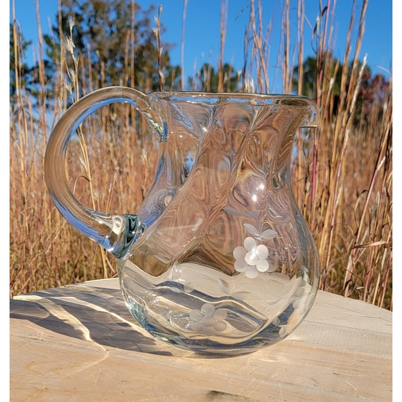 Princess House Heritage Clear Glass Pitcher Etched Grapes 2 Qt Water Juice USA - Picture 1 of 16